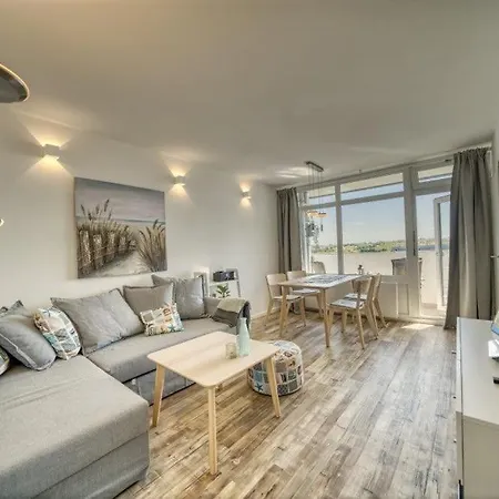 - Haus C, App 0c1008 Apartment *